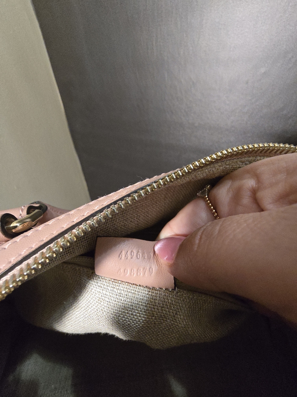 Gucci Guccissima Joy Blush Pink Embossed Leather Boston Bag - Picture 12 of 16